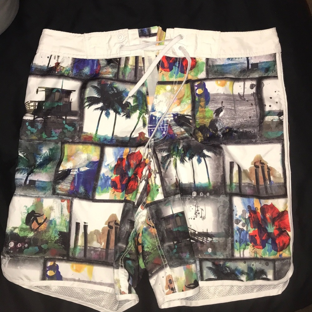 Men’s swim trunks